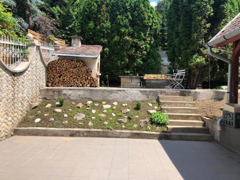 Hotel Brassoi Vendeghaz Miskolc Exterior foto